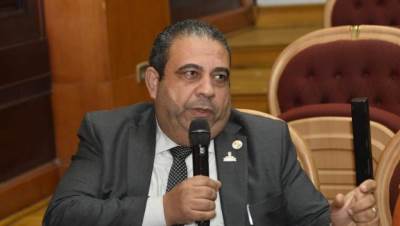 تحرك برلماني بسبب وقف خدامات التأمين الصحي عن عمال إينوفا للسيراميك بالفيوم وبريات سمنود بالغربية