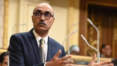 منصور يحذر من تكرار سيناريو انتخابات "النواب" في "المحليات" ويطالب بسرعة انجاز الملف| خاص