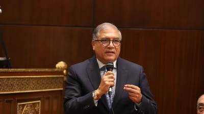 عفت السادات يهنئ الرئيس السيسي بعيد الفطر ويؤكد أهمية التكاتف الوطني