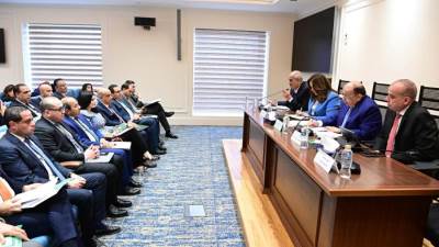 صراع تحت القبة: رفض برلماني واسع لقانون الإدارة المحلية بسبب “تقادم الصياغة” ومخالفة الدستور