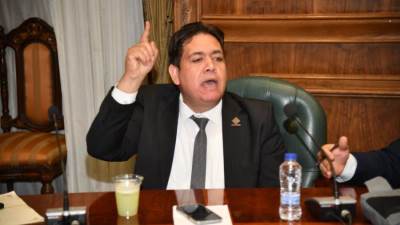 بشرى لأهالي سوهاج.. أحمد عبداللاه يعلن تشكيل لجنة عاجلة لتطوير "طوارئ الجامعي"