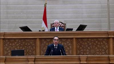 رئيس الوزراء يستعرض إجراءات مواجهة الأزمة الاقتصادية العالمية أمام البرلمان.. غدا