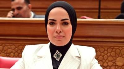 آية عبد الرحمن تتقدم بمشروع قانون لتغليظ عقوبة الاعتداء على الوالدين والتنمر عليهما