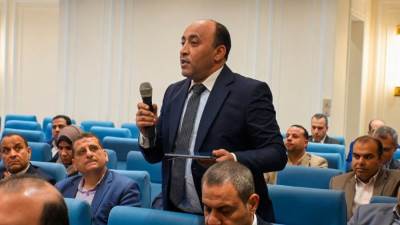 النائب حسام الخشت يفتح ملف "منحة أبو رواش".. لماذا السحب بالدولار دفعة واحدة؟