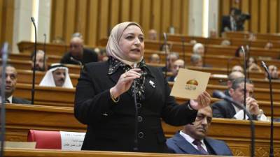 سحر عتمان تتقدم بطلب إحاطة بشأن تعطل إجراءات ما بعد نموذج (8) في قانون التصالح بمخالفات البناء