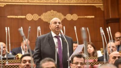 ليست للملاعب فقط.. النائب أشرف عبد الغني يطالب بتحويل مراكز الشباب لـ "حاضنات ابتكار رقمي"