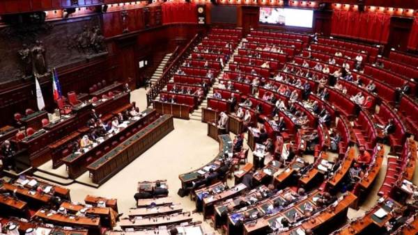 البرلمان العربي: العدوان على لبنان يهدد بانفجار إقليمي ومصر تتحرك بقوة لحماية الاستقرار العربي